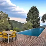 Luxury Minimalist Pool Seaview Liguria