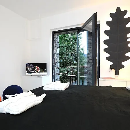 Luxury Minimalist Pool Seaview Liguria Castiglione Chiavarese