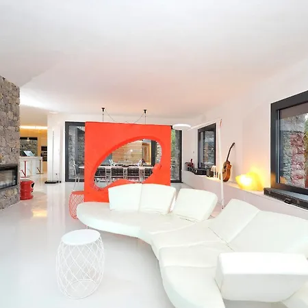 Luxury Minimalist Pool Seaview Liguria * Castiglione Chiavarese