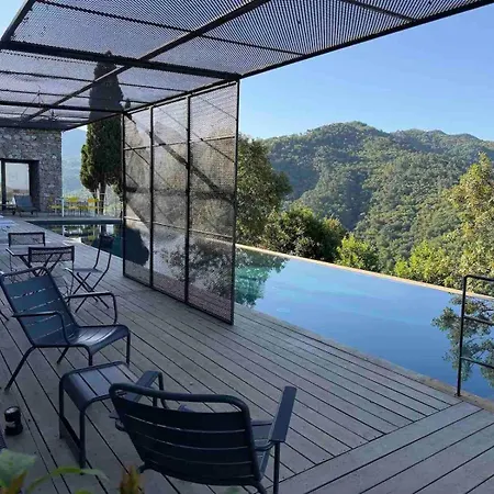 Luxury Minimalist Pool Seaview Liguria * Castiglione Chiavarese