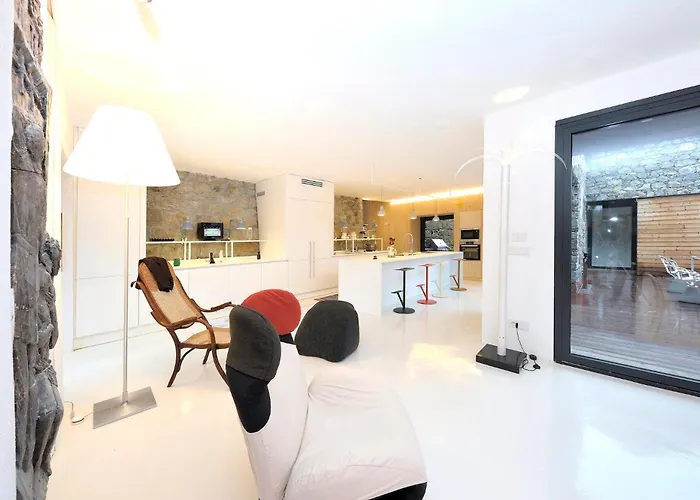 Luxury Minimalist Pool Seaview Liguria * Castiglione Chiavarese