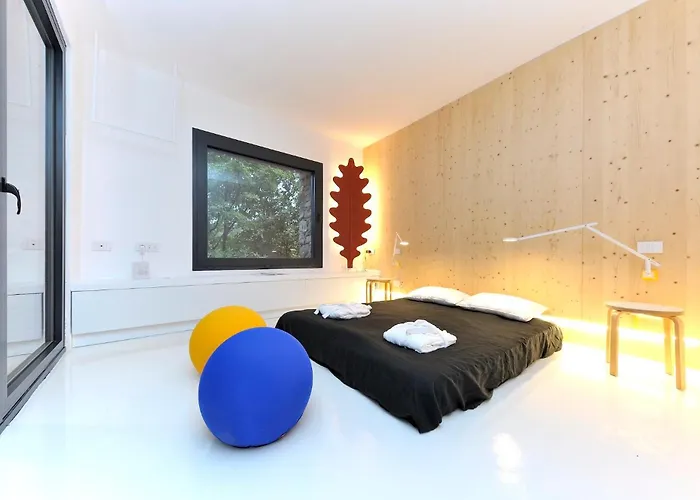 Luxury Minimalist Pool Seaview Liguria *